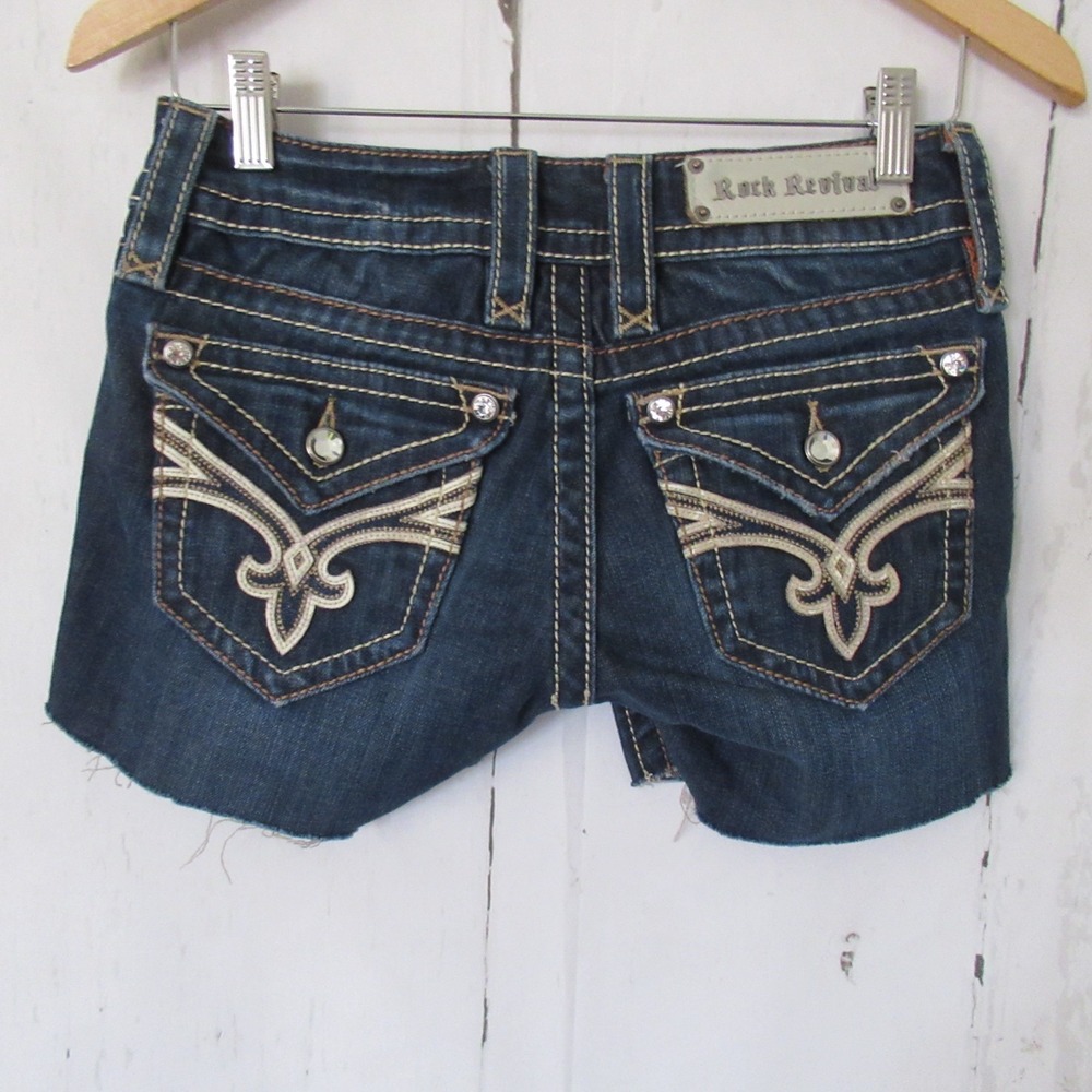 Rock Revival Jeans Shorts 26 Jamie Low Rise Raw Hem Cut Off Festival Western